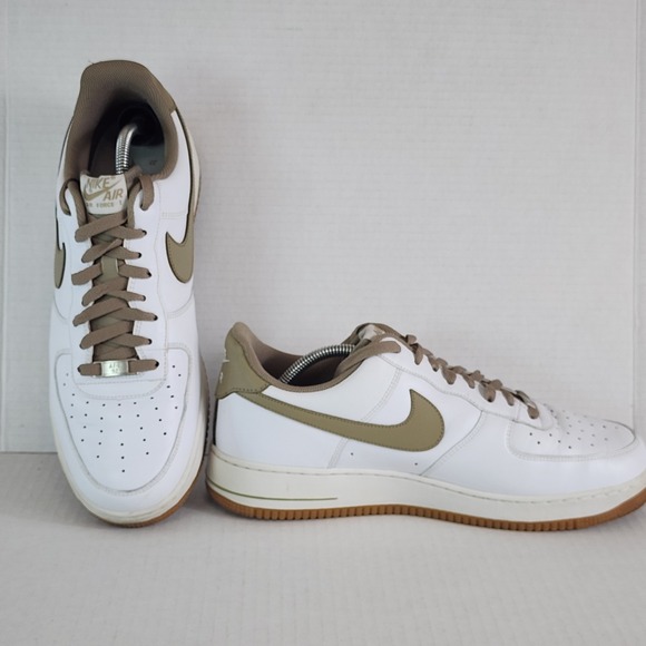 Nike Air Force‎ 1 Low Shoes Mens 11.5 White Khaki Low Top Sneakers 315122-123 - Picture 1 of 12
